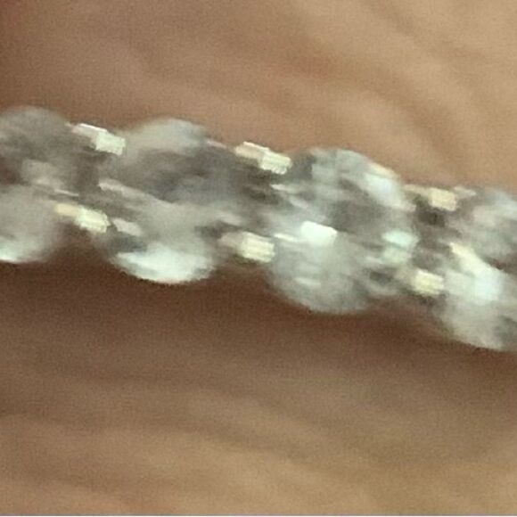 Gorgeous bridal set . Size 8 princess cut engagement flanked by 2 rounds 7.4 CTW - Picture 4 of 6